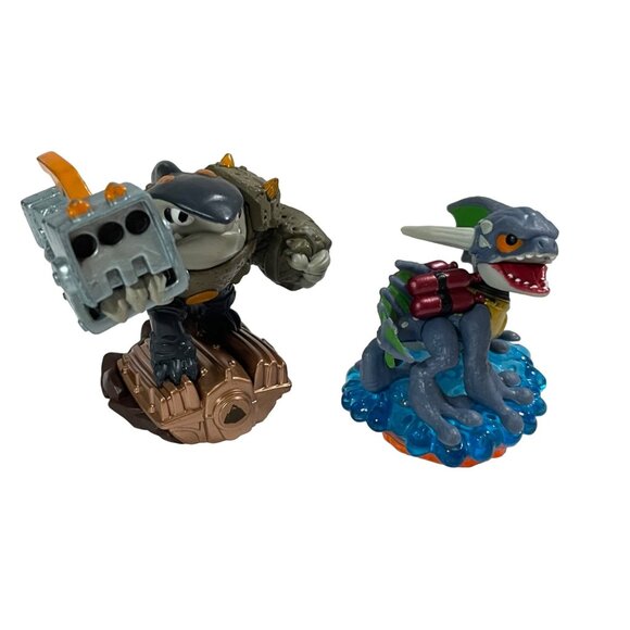 Activision Skylanders Superchargers Giants Lot of 2 Drivers Shark Shooter Zap - Picture 2 of 8